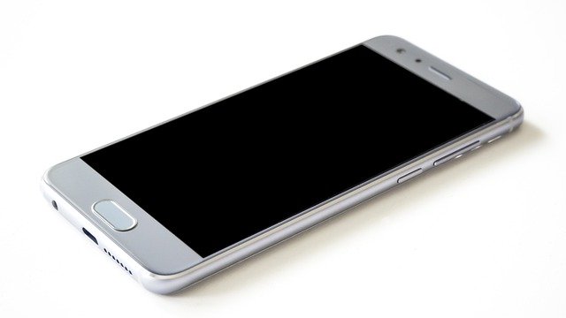 These Samsung devices are reportedly getting Android 13 by the end of the year – 9to5Google