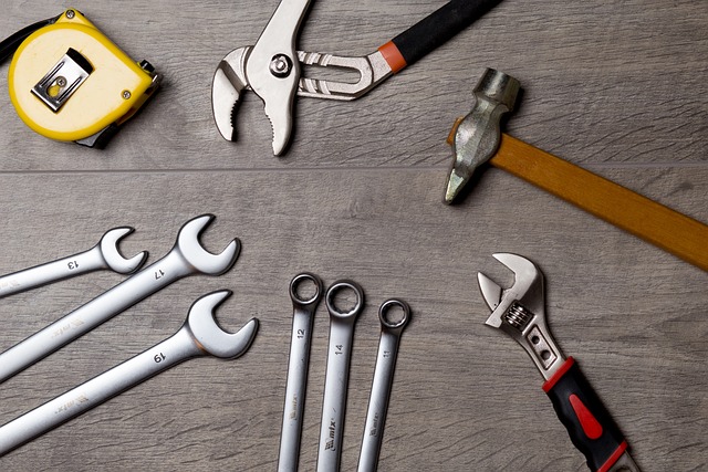 home-repair-640x480-24509744.jpeg