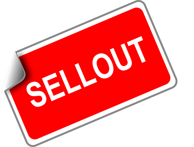 yard-sale-640x480-40176573.png