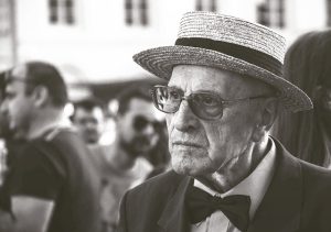 elderly-person-640x480-69990169.jpeg
