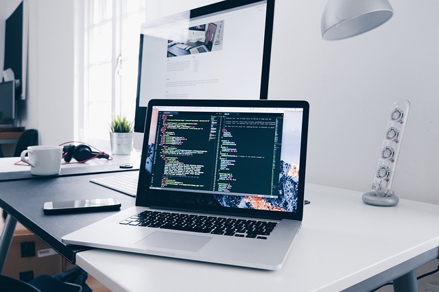 Unleash Community Engagement: Private Blogs for Niche Authority