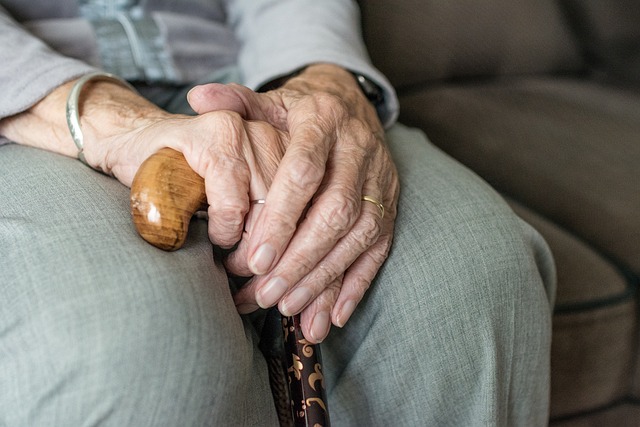 elderly-person-640x480-85023705.jpeg