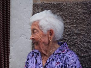 elderly-person-640x480-25982396.jpeg