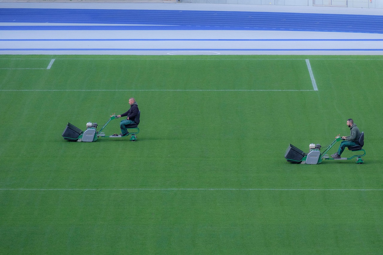 Lawn Care and Landscaping: Mastering Lawn Fertilization and Weed Control