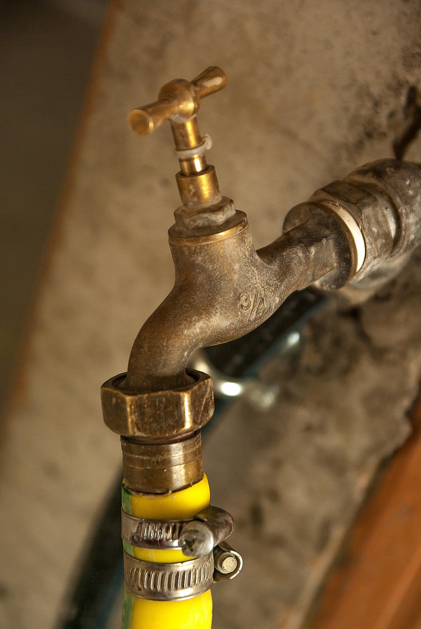 hire-safely-verify-denvers-24-7-plumber-640x480-o1k1g5